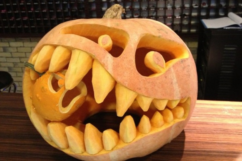 Тыква на Хэллоуин: вырезаем, рисуем, зажигаем. Лучшие идеи